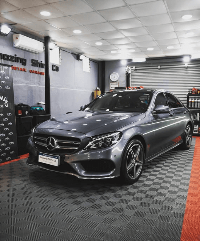 Mercedes en Amazing Shine Co Detail Garage